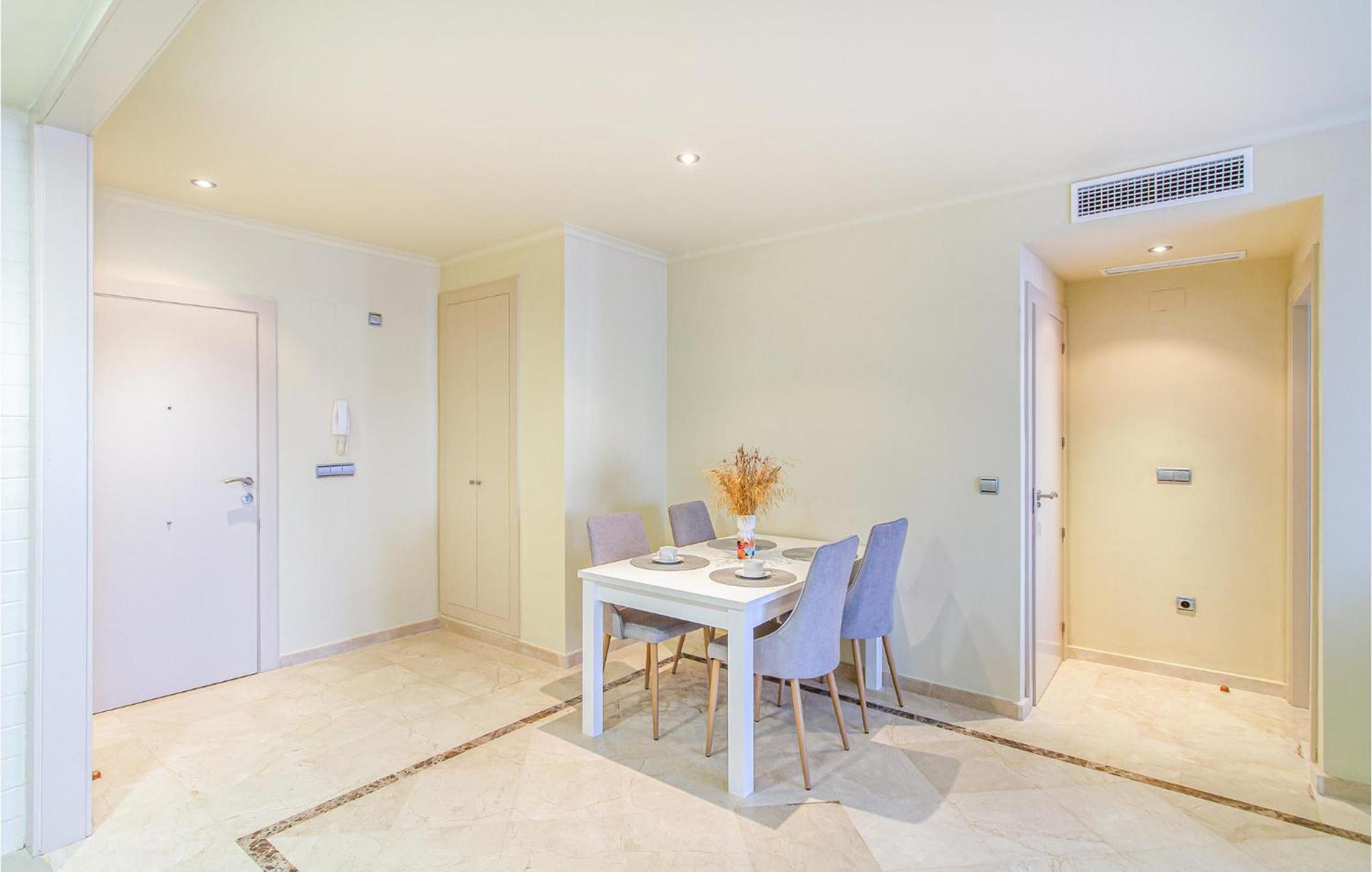 Amazing Apartment In Los Alcazares With Kitchen 외부 사진